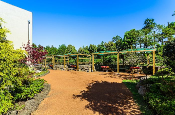Imagen de los interiores del Hotel Jeju Garden Pension. Foto 18