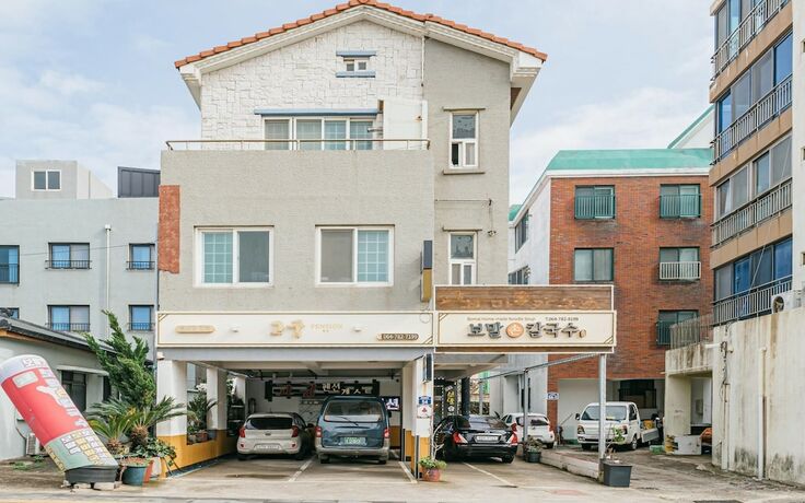 Imagen general del Hotel Jeju Gogung Pension-type Guest House. Foto 1