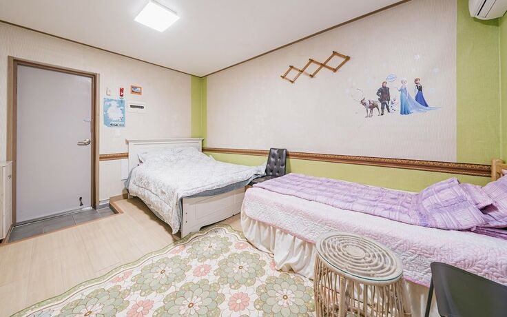 Imagen de la habitación del Hotel Jeju Gogung Pension-type Guest House. Foto 17