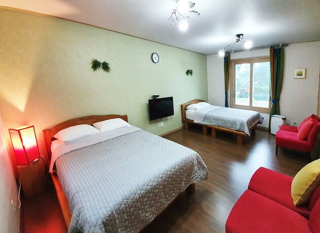 Imagen general del Hotel Jeju Green Pampas. Foto 8