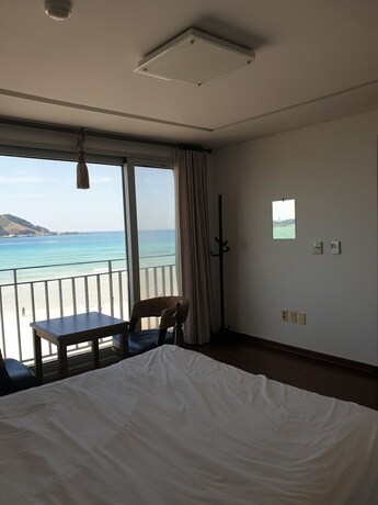 Imagen de la habitación del Hotel Jeju Haejodae. Foto 14