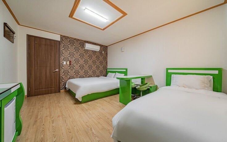 Imagen de la habitación del Hotel Jeju Happy. Foto 23