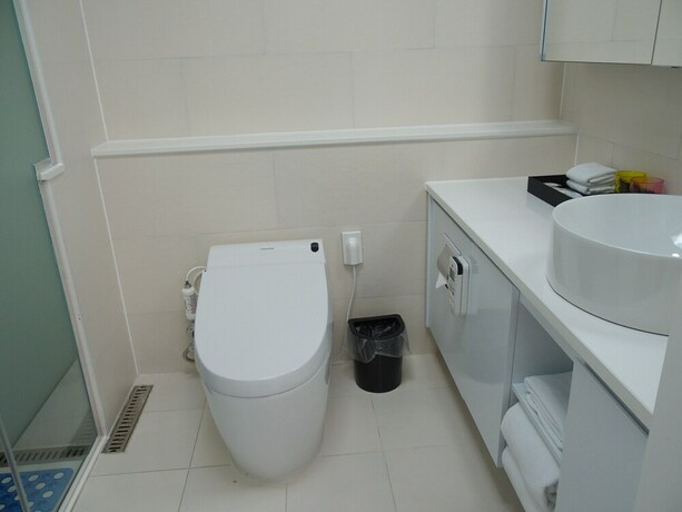 Imagen de la habitación del Hotel Jeju Healthcare Town Resort. Foto 18