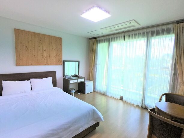 Imagen general del Hotel Jeju Hue Resort. Foto 15
