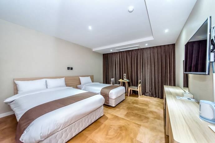 Imagen de la habitación del Hotel Jeju In. Foto 18