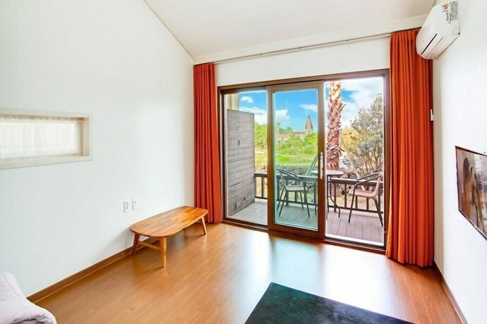 Imagen de la habitación del Hotel Jeju Kiaora Resort. Foto 14