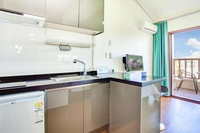 Imagen de la habitación del Hotel Jeju Kiaora Resort. Foto 15