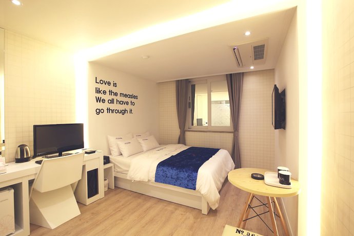 Imagen de la habitación del Hotel Jeju Lux. Foto 5