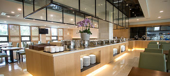 Imagen de los interiores del Hotel Jeju Marevo Resort. Foto 9