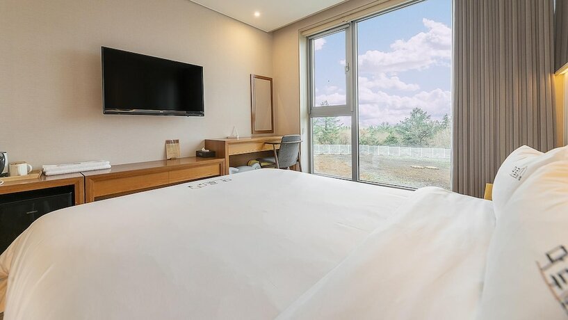 Imagen de la habitación del Hotel Jeju Maru and Cafe. Foto 11