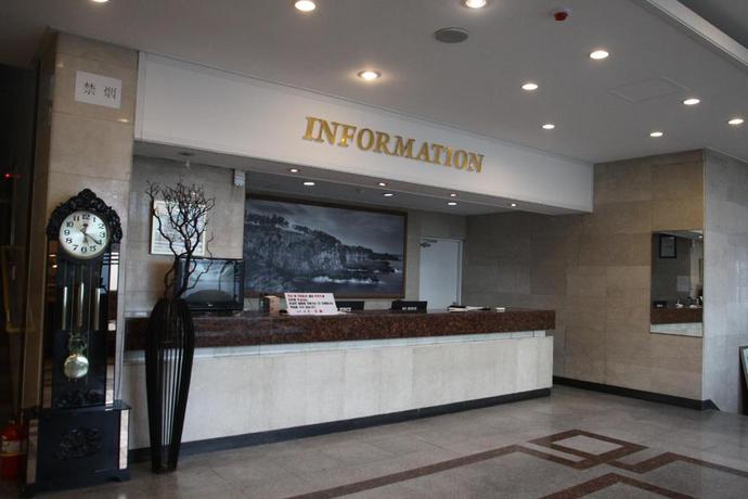 Imagen de los interiores del Hotel Jeju Miju. Foto 7