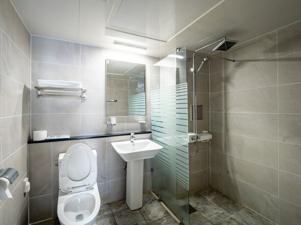 Imagen de la habitación del Hotel Jeju Moseulpo. Foto 26