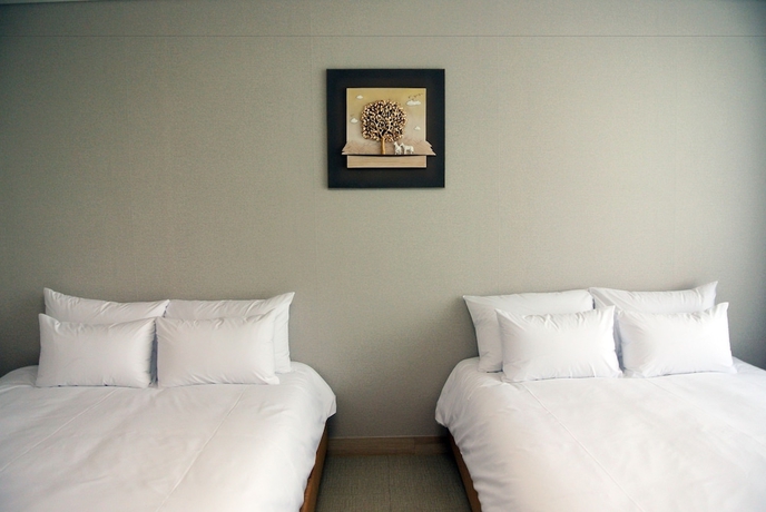 Imagen de la habitación del Hotel Jeju Noblesse Hotel. Foto 14