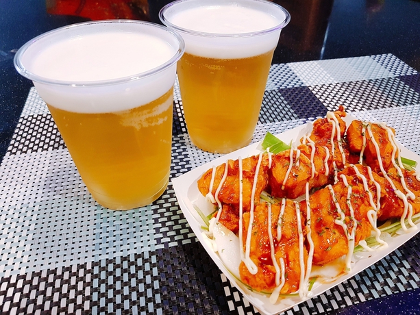 Imagen del bar/restaurante del Hotel Jeju Ocean Blue. Foto 2