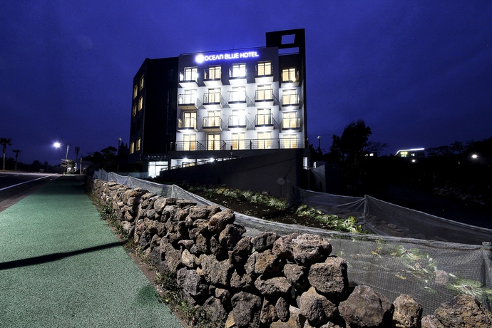 Imagen de los exteriores del Hotel Jeju Ocean Blue. Foto 14