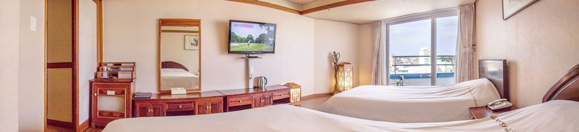Imagen de la habitación del Hotel Jeju Pacific. Foto 11