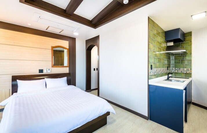 Imagen general del Hotel Jeju Padosoriminbak Pension. Foto 2