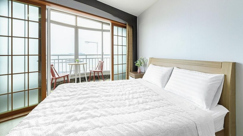 Imagen general del Hotel Jeju Padosoriminbak Pension. Foto 8