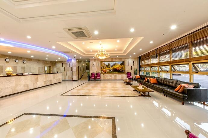 Imagen de los interiores del Hotel Jeju Pearly. Foto 19