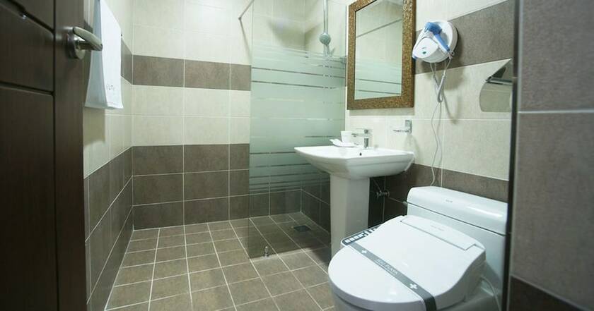 Imagen de la habitación del Hotel Jeju Playa. Foto 11