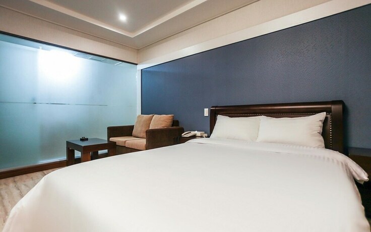 Imagen de los interiores del Hotel Jeju Prime. Foto 35