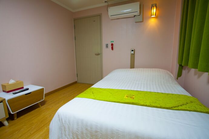Imagen de la habitación del Hotel Jeju R and Guest House - Hostel. Foto 20