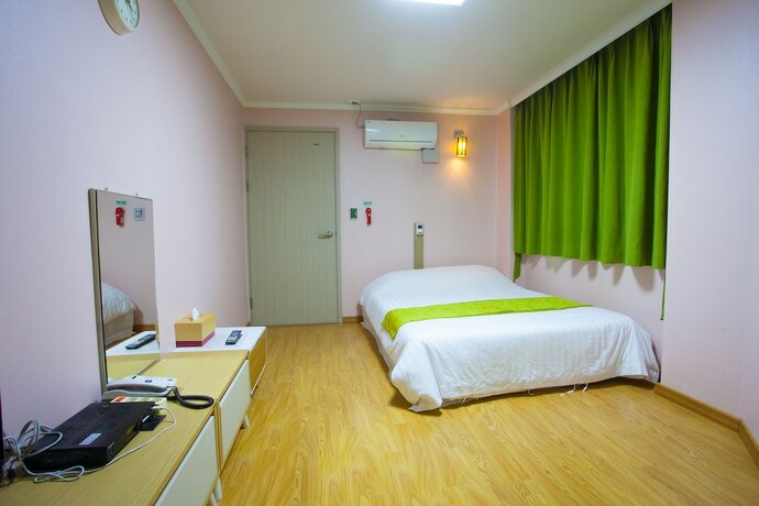 Imagen de la habitación del Hotel Jeju R and Guest House - Hostel. Foto 21