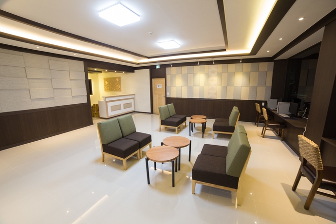 Imagen de los interiores del Hotel Jeju Stay Of Jeju City. Foto 17