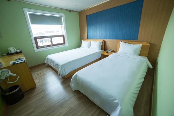 Imagen de la habitación del Hotel Jeju Stay Of Jeju City. Foto 9