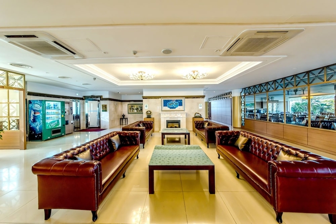 Imagen de los interiores del Hotel Jeju Sunshine. Foto 19