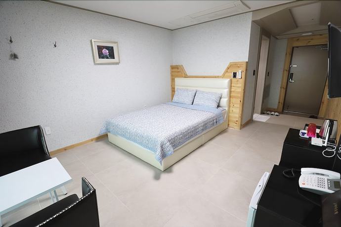 Imagen de la habitación del Hotel Jeju The Four Hills. Foto 17