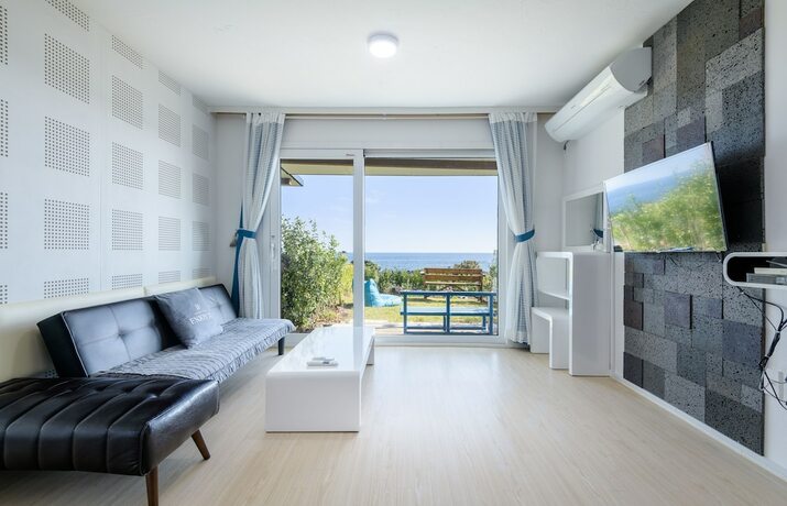 Imagen de la habitación del Hotel Jeju Turning Point. Foto 29