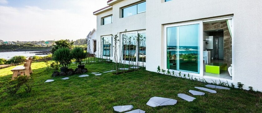 Imagen de la habitación del Hotel Jeju Turning Point. Foto 37
