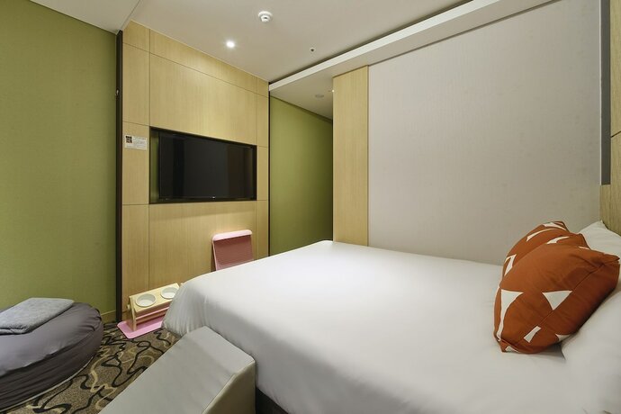 Imagen de la habitación del Hotel Jeju Western Grace. Foto 11