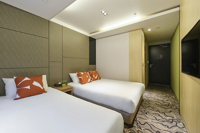 Imagen de la habitación del Hotel Jeju Western Grace. Foto 16