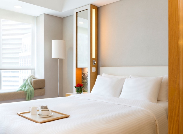 Imagen de la habitación del Hotel Jen Hong Kong By Shangri-la. Foto 2