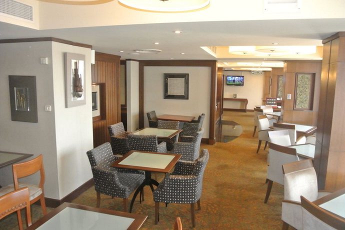 Imagen del bar/restaurante del Hotel Jen Penang Georgetown By Shangri-la. Foto 2