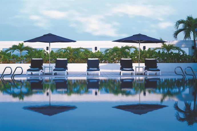 Imagen de la piscina del Hotel Jen Penang Georgetown By Shangri-la. Foto 23