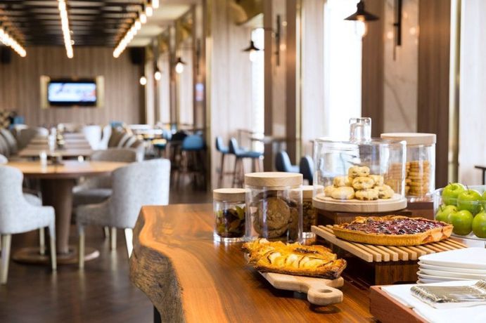 Imagen del bar/restaurante del Hotel Jen Singapore Tanglin By Shangri-la. Foto 4