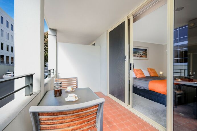 Imagen general del Hotel Jenatt Apartments Salamanca. Foto 15