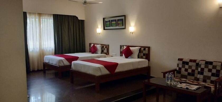 Imagen de la habitación del Hotel Jenney Residency. Foto 19