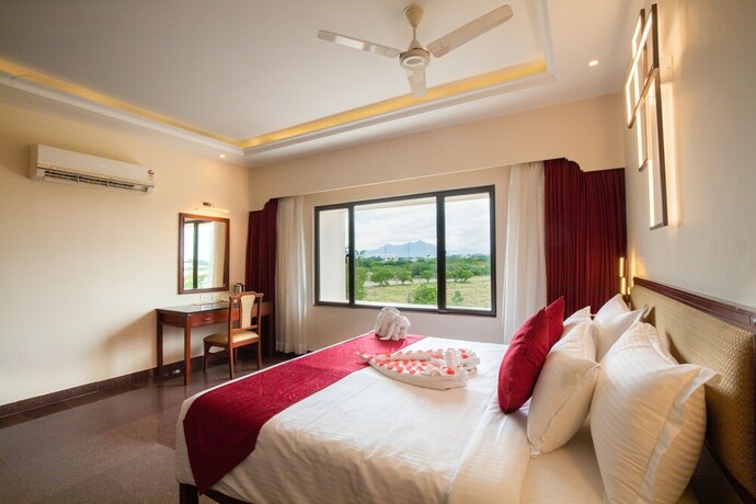 Imagen de la habitación del Hotel Jenney Residency. Foto 26