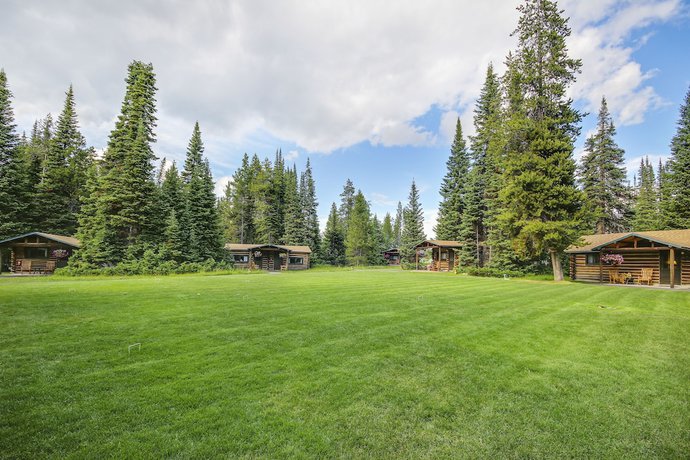 Imagen de los exteriores del Hotel Jenny Lake Lodge. Foto 17