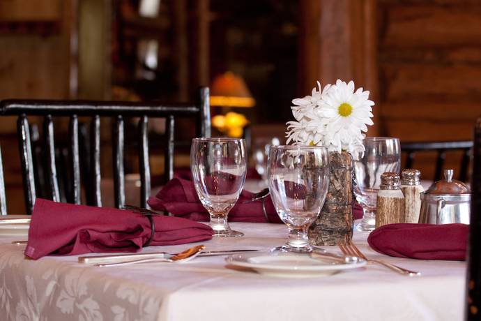Imagen del bar/restaurante del Hotel Jenny Lake Lodge. Foto 8