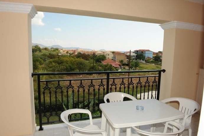 Imagen de la habitación del Hotel Jenny, Zante. Foto 6