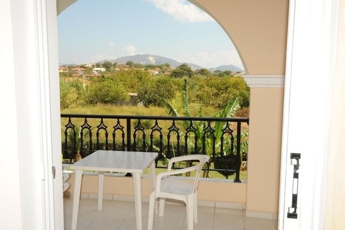 Imagen de la habitación del Hotel Jenny, Zante. Foto 12