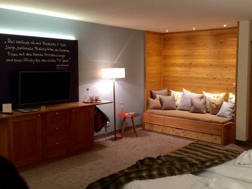 Imagen de la habitación del Hotel Jens Weissflog Appartementhotel. Foto 5