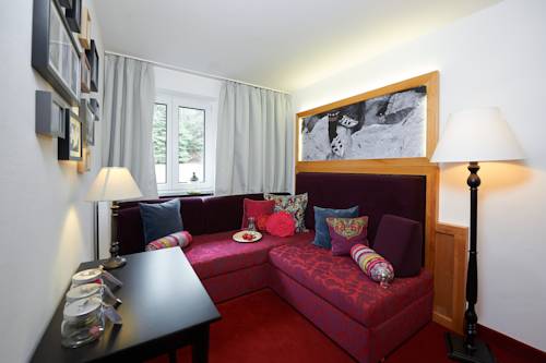 Imagen de la habitación del Hotel Jens Weissflog Appartementhotel. Foto 15