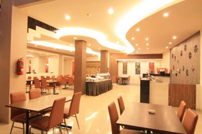 Imagen del bar/restaurante del Hotel Jentra Dagen. Foto 3