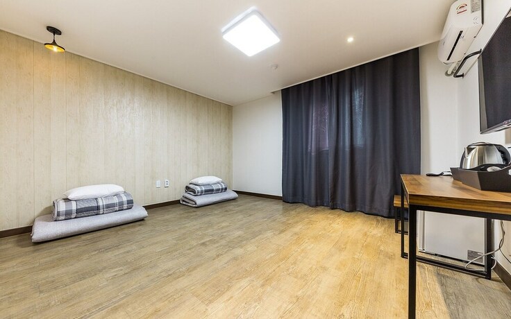 Imagen de la habitación del Hotel Jeongju Ochang Bom. Foto 25